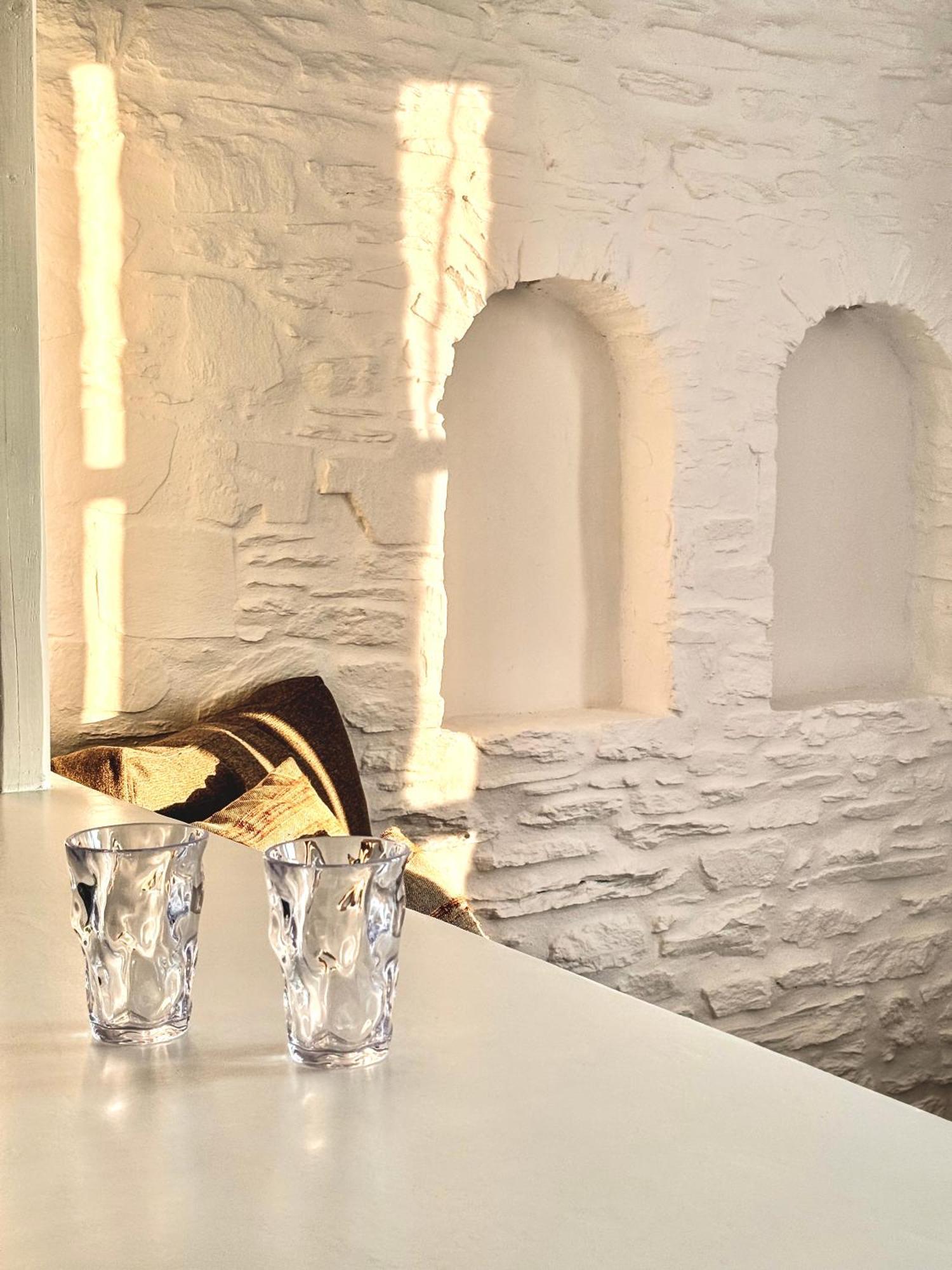 Áno Meriá Agada Folegandros Suites & Villas מראה חיצוני תמונה